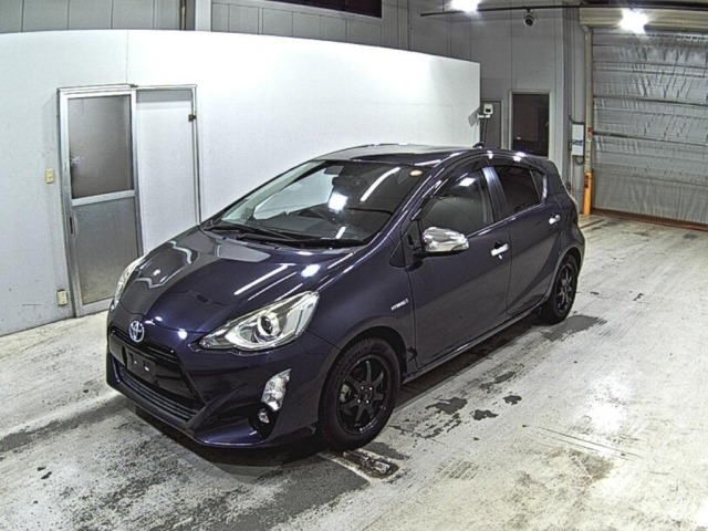 Toyota AQUA 2015 7425964-4