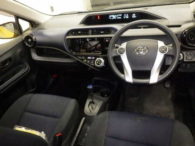 Toyota AQUA 2015 7426036-3