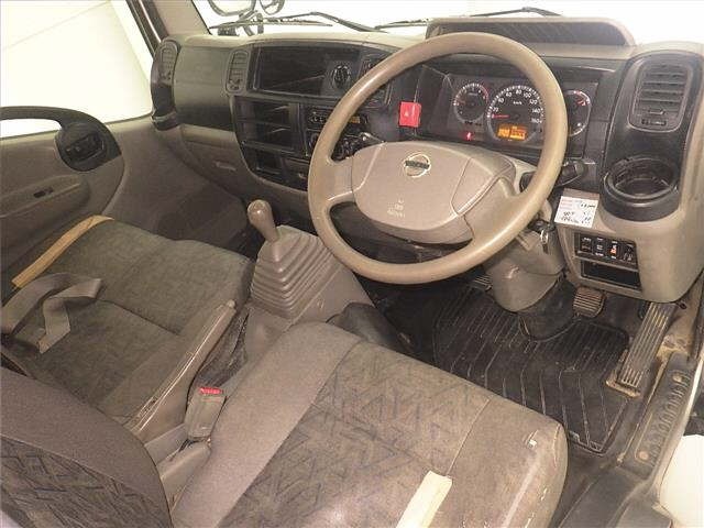 Nissan ATLAS 2017 7428832-3