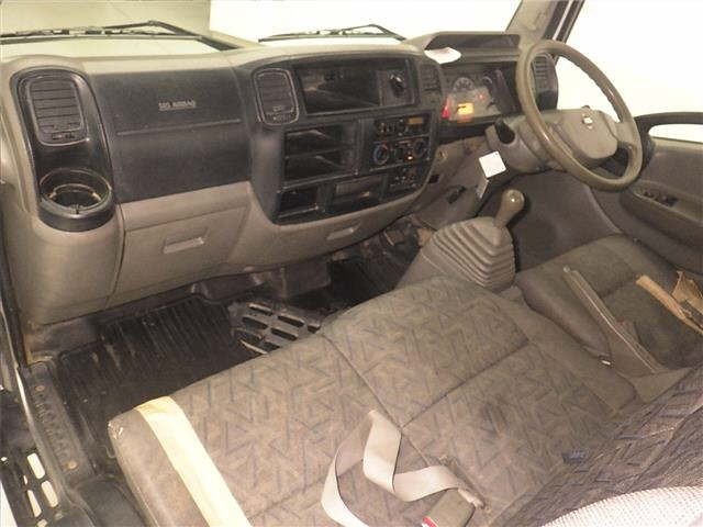 Nissan ATLAS 2017 7428832-4