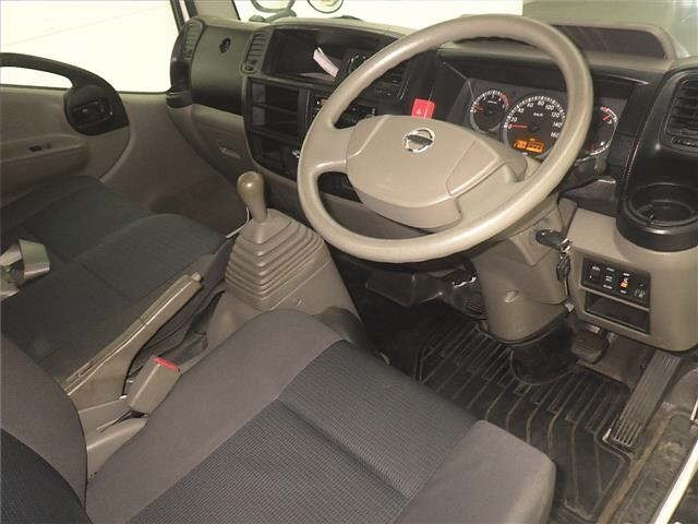 Nissan ATLAS 2013 7428865-3