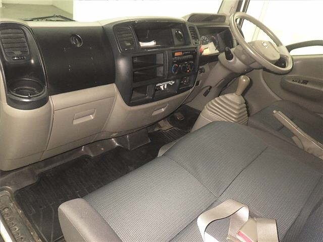 Nissan ATLAS 2013 7428865-4