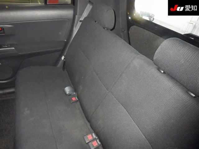 Toyota BB 2010 7429672-4