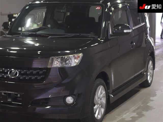 Toyota BB 2010 7429672-7