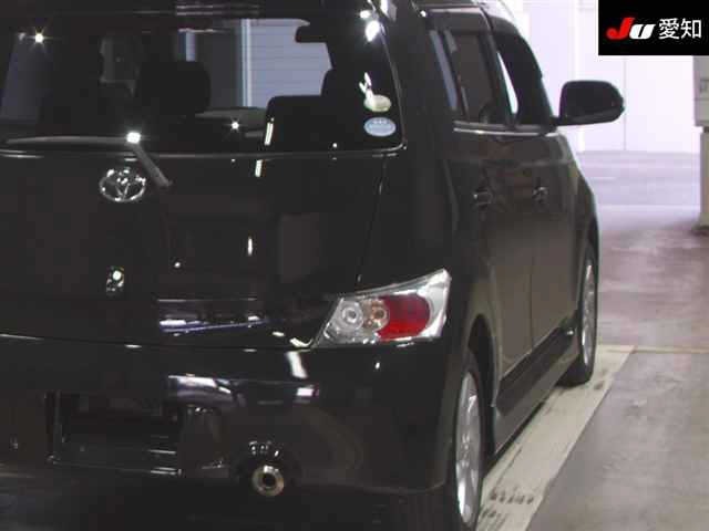 Toyota BB 2010 7429672-8