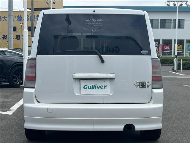 Toyota BB 2004 7429685-18