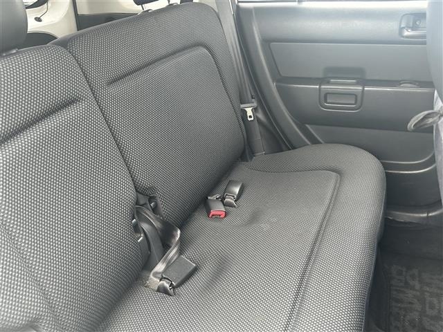 Toyota BB 2004 7429685-20