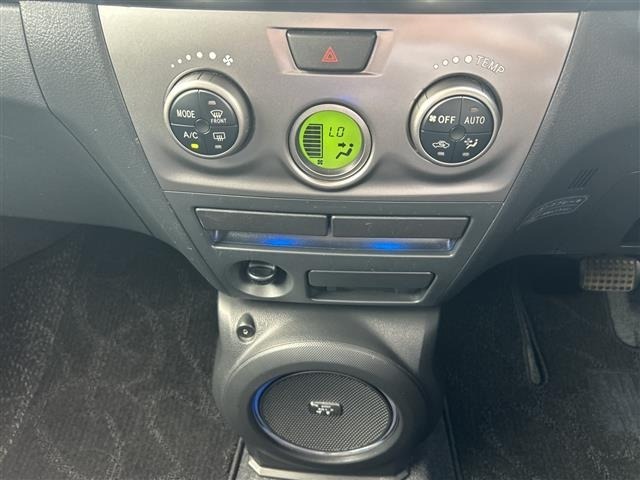 Toyota BB 2008 7429690-5