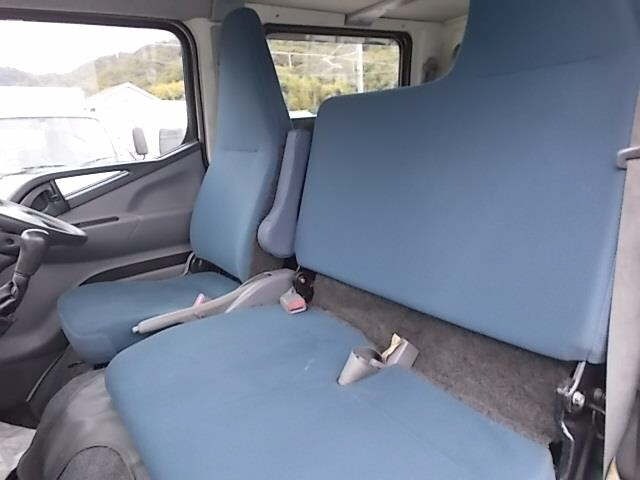 Mitsubishi CANTER 2015 7421901-4
