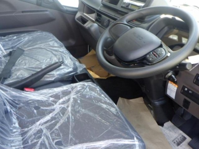 Mitsubishi CANTER 2026 7421906-3
