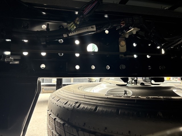 Mitsubishi CANTER 2026 7421927-13