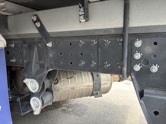 Mitsubishi CANTER 2022 7421928-14