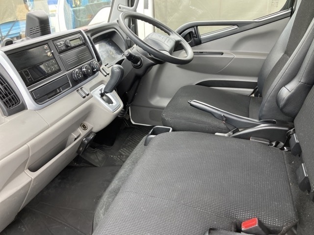 Mitsubishi CANTER 2022 7421928-5