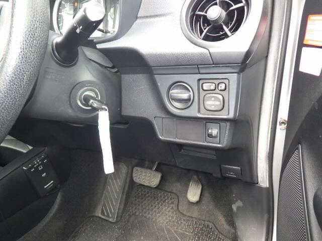 Toyota COROLLA AXIO 2017 7425765-6