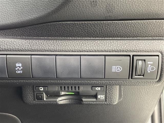 Toyota COROLLA TOURING 2020 7429431-3