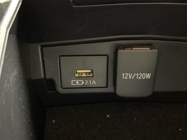 Toyota COROLLA TOURING 2020 7429431-7