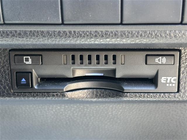 Toyota COROLLA TOURING 2019 7429436-18