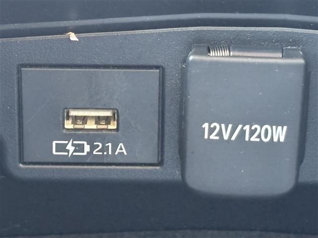 Toyota COROLLA TOURING 2019 7429436-4