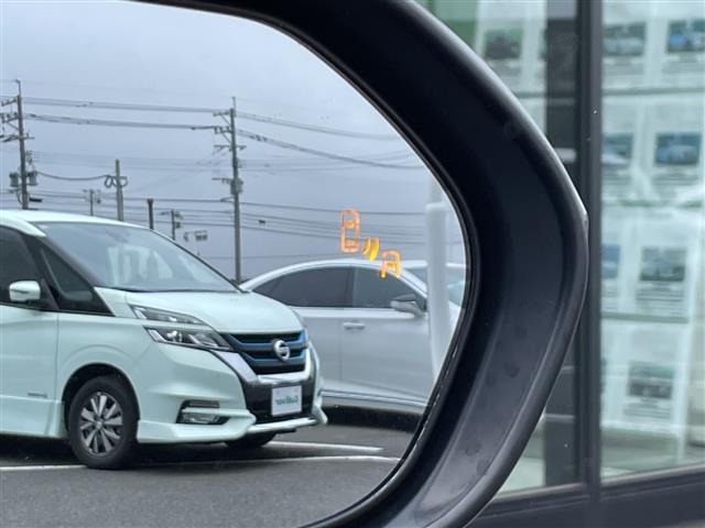 Toyota COROLLA TOURING 2023 7429447-11