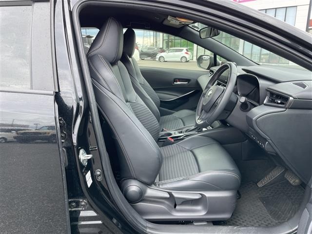 Toyota COROLLA TOURING 2023 7429458-3