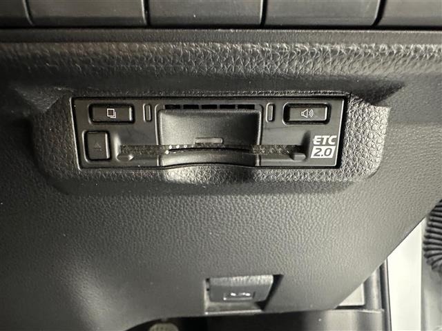Toyota COROLLA TOURING 2022 7429462-13