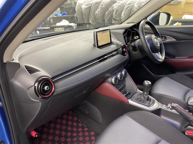 Mazda CX-3 2015 7427957-6