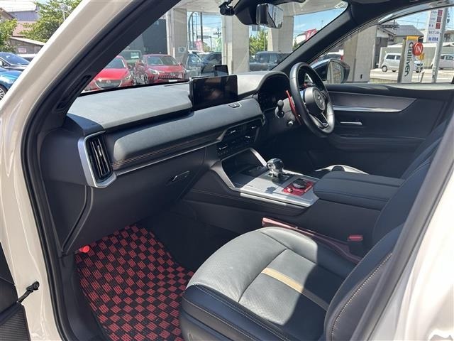 Mazda CX-60 2022 7422545-4