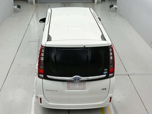Toyota ESQUIRE 2015 7428954-8