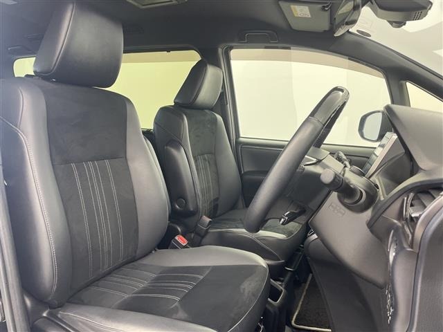 Toyota ESQUIRE 2020 7428960-22