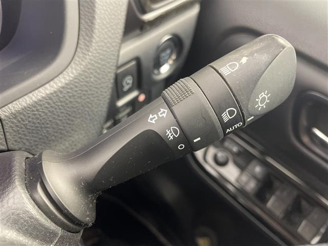 Toyota ESQUIRE 2020 7428960-7