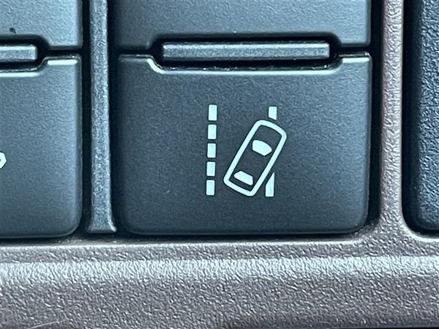 Toyota ESQUIRE 2017 7428963-18
