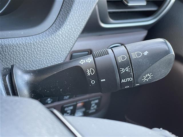 Toyota ESQUIRE 2017 7428963-7