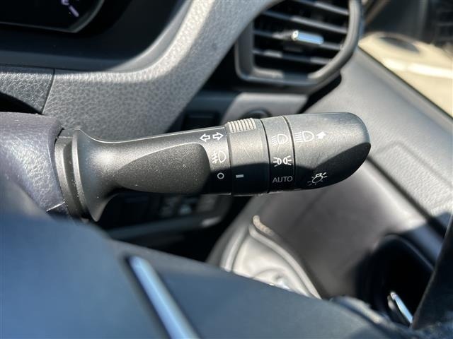 Toyota ESQUIRE 2016 7428966-10