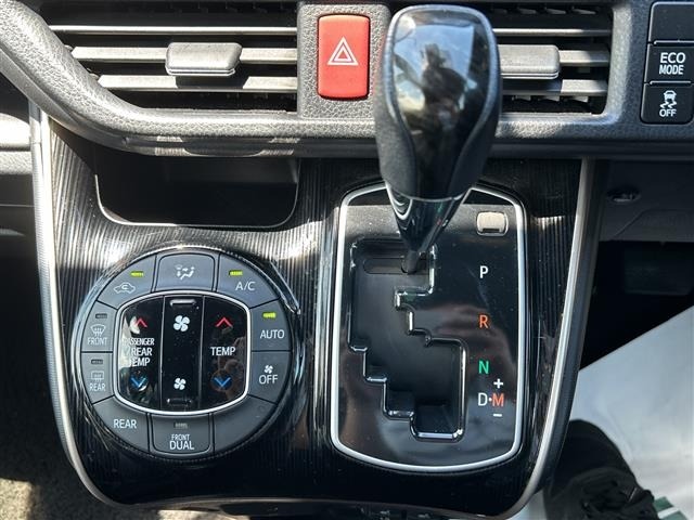 Toyota ESQUIRE 2016 7428966-21