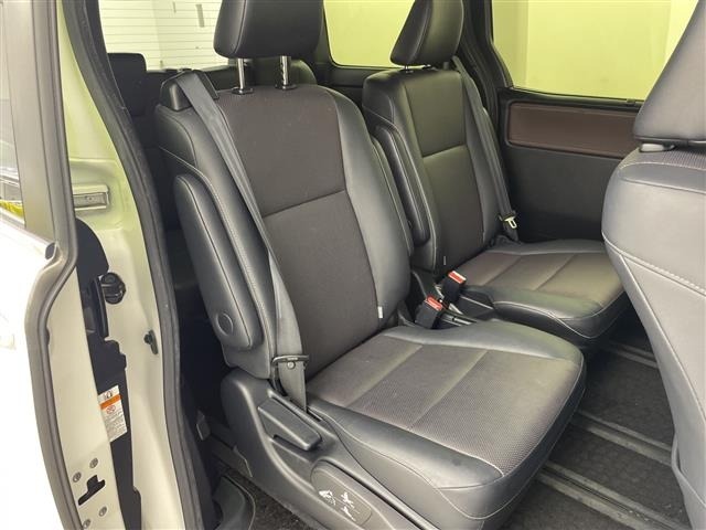 Toyota ESQUIRE 2017 7428969-10