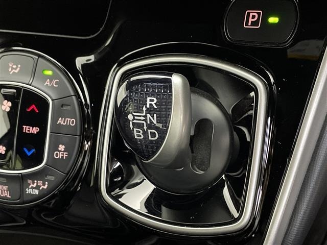 Toyota ESQUIRE 2021 7428972-9