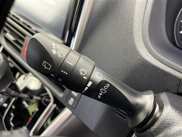 Toyota ESQUIRE 2017 7428973-7