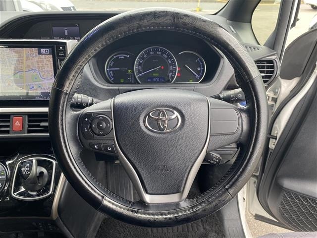 Toyota ESQUIRE 2016 7428975-17