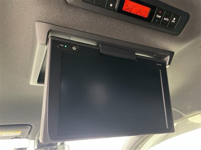 Toyota ESQUIRE 2017 7428979-15