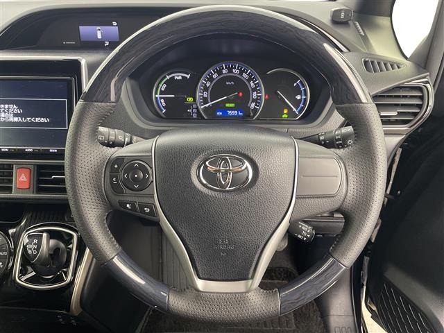 Toyota ESQUIRE 2017 7428979-3