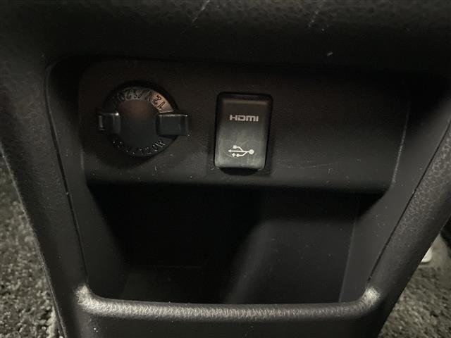 Toyota ESQUIRE 2017 7428979-4