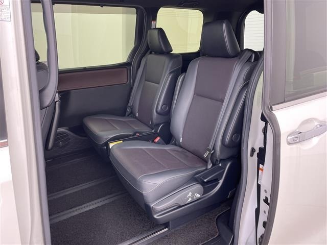 Toyota ESQUIRE 2019 7428984-12