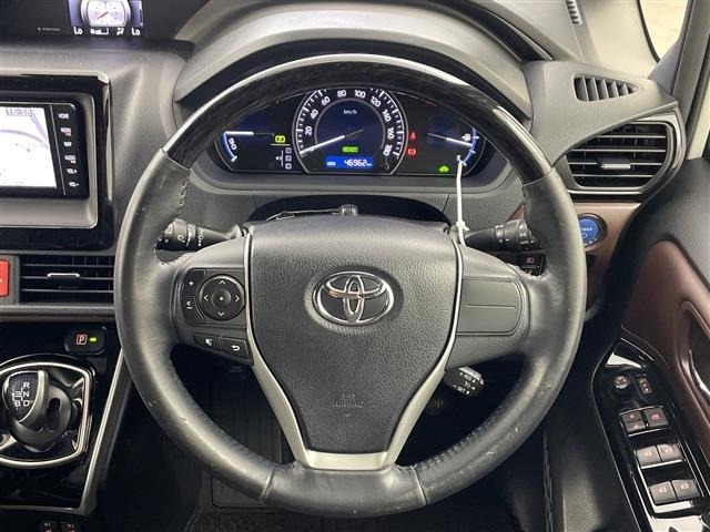 Toyota ESQUIRE 2019 7428984-6