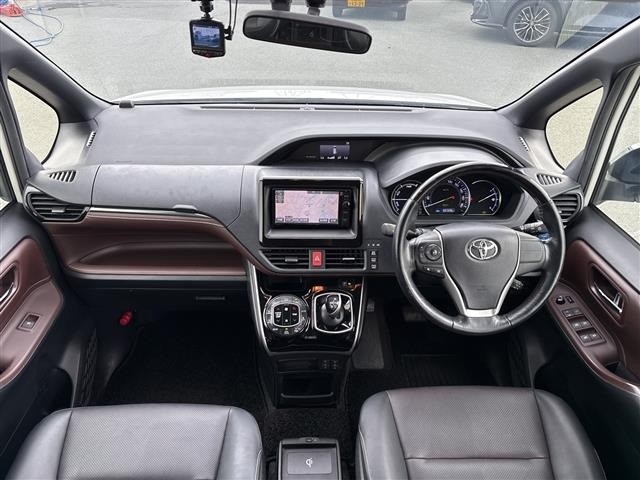 Toyota ESQUIRE 2015 7428985-14