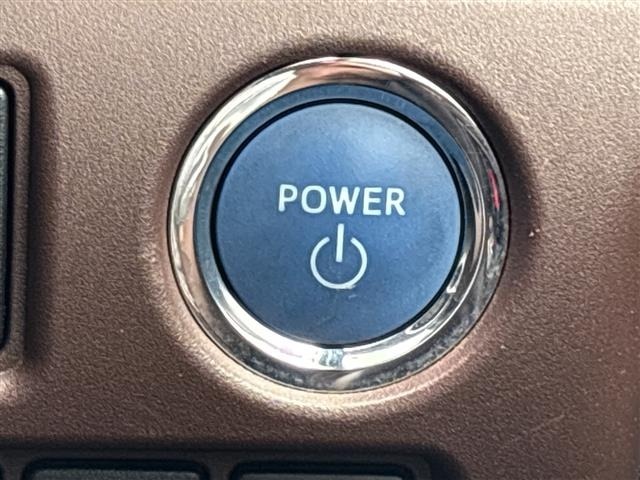 Toyota ESQUIRE 2015 7428985-4