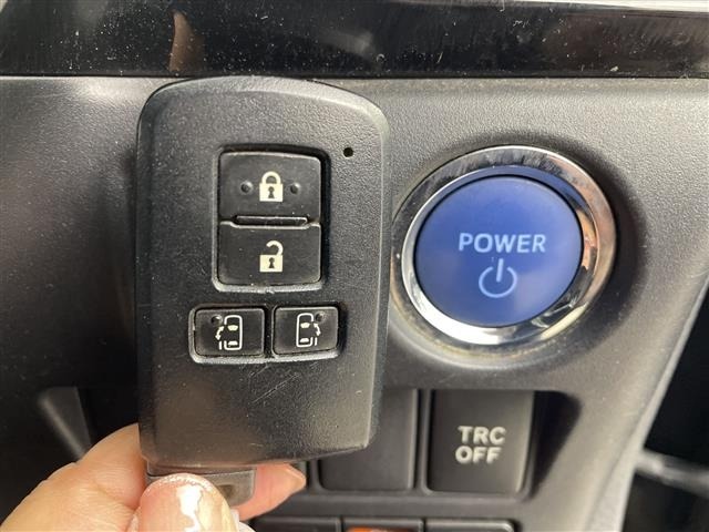 Toyota ESQUIRE 2017 7428986-11