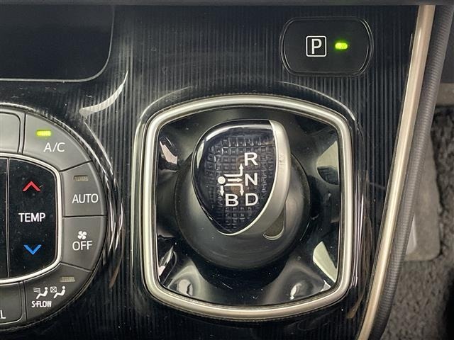 Toyota ESQUIRE 2017 7428986-2