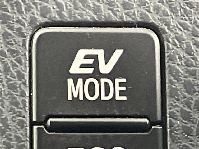 Toyota ESQUIRE 2017 7428986-8