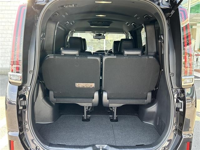 Toyota ESQUIRE 2021 7428987-12