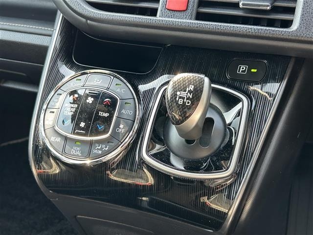 Toyota ESQUIRE 2021 7428987-5